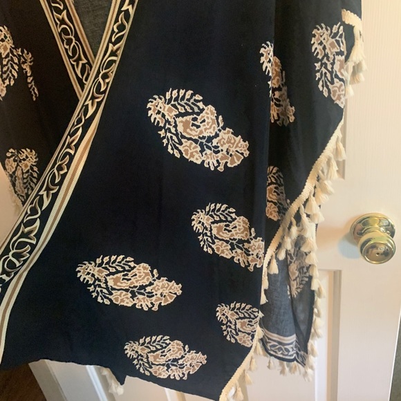 Navy kimono - Picture 2 of 3